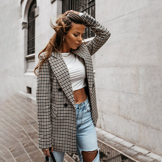 Blazer Sagomato con Doppia Bottonatura