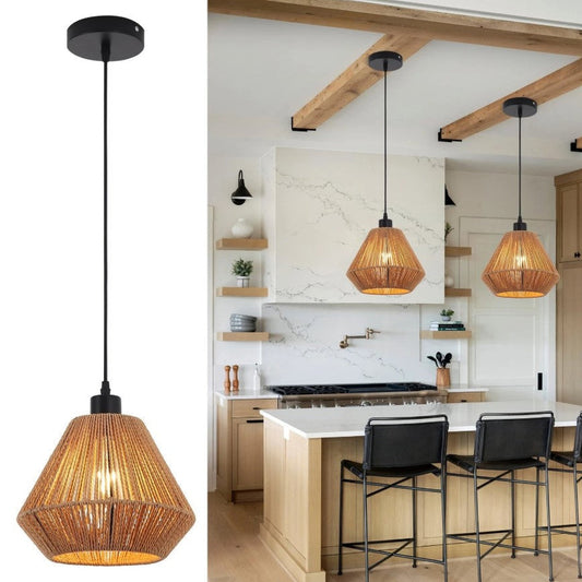 Lampada a Sospensione in Rattan Intrecciato