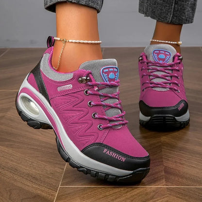 Scarpe da trekking impermeabili e colorate da donna