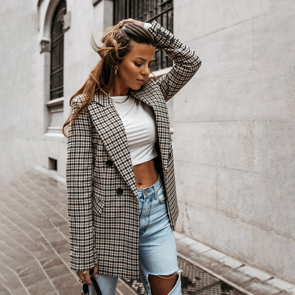 Blazer Sagomato con Doppia Bottonatura
