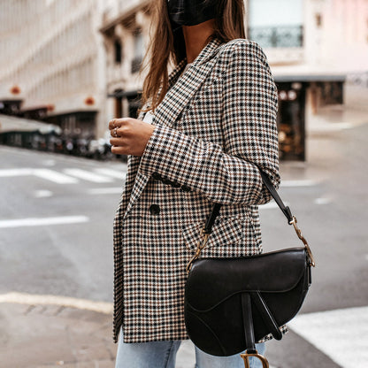Blazer Sagomato con Doppia Bottonatura