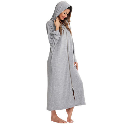 Camicia da notte calda con zip e cappuccio