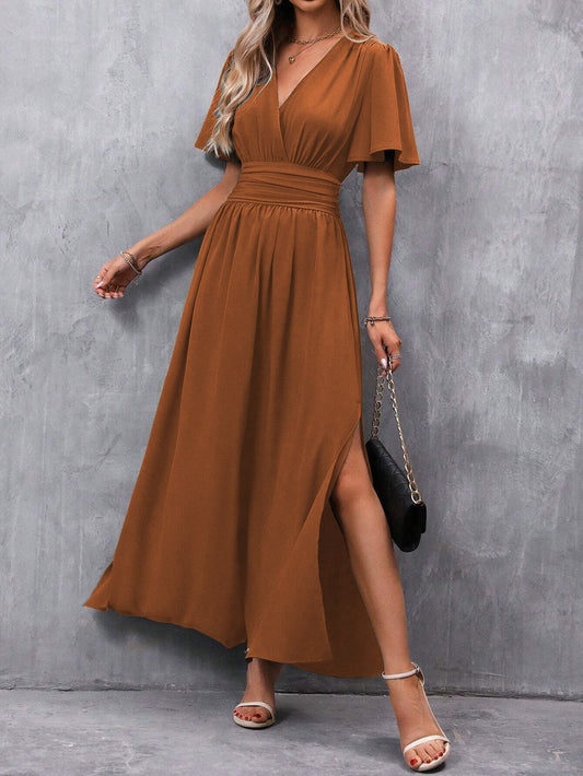 Elegante abito lungo con scollo a V da donna