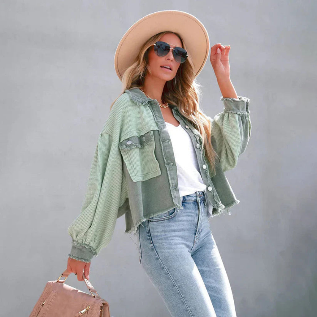 Giacca Cropped con Orlo Sfrangiato