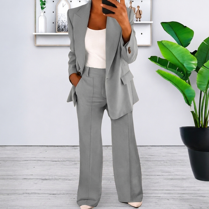 Completo Blazer Sagomato da Donna