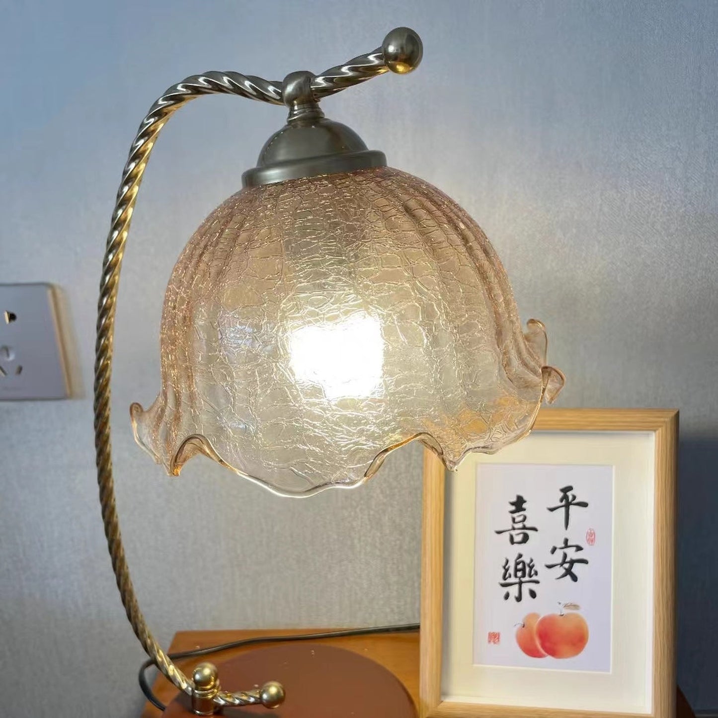 Lampada da Scrivania LED con Porta di Ricarica USB