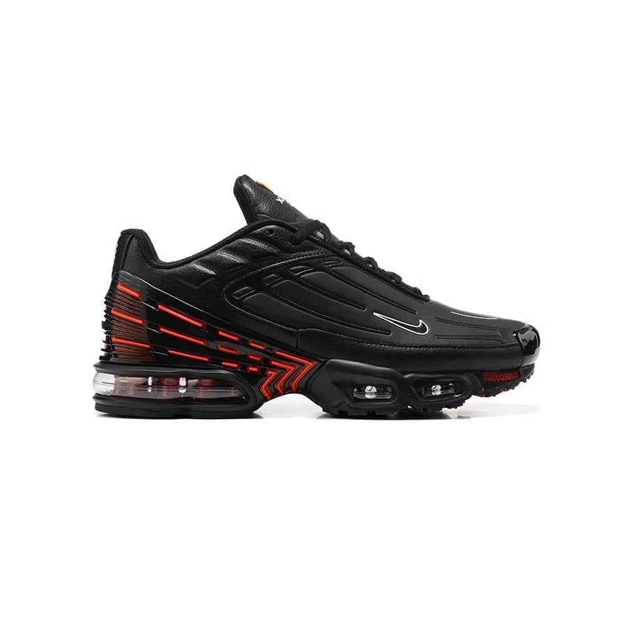Nike Air Max Plus 3 Nero Rosso Uomo Sneakers Tecnologiche e Moderne