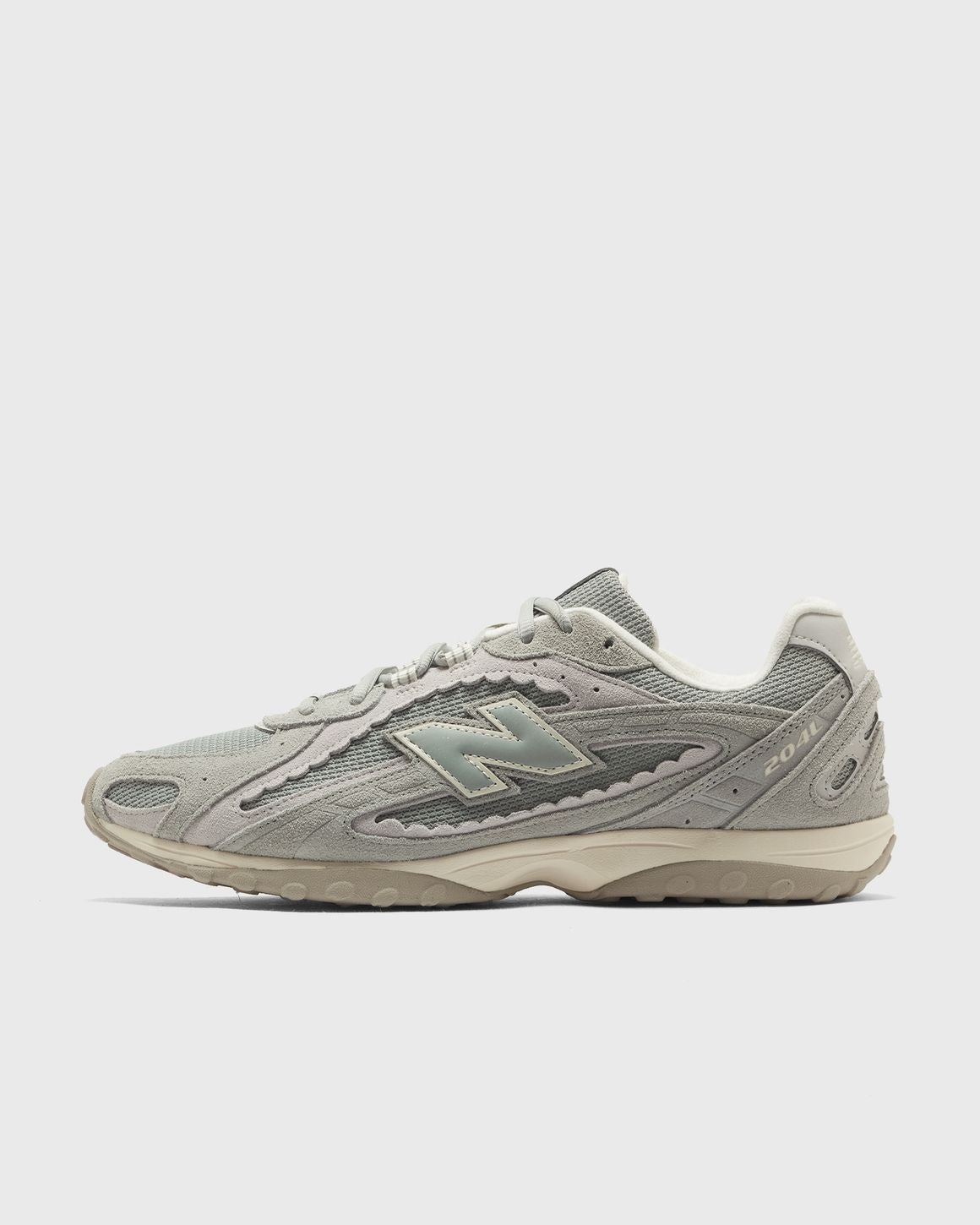 New Balance 204L