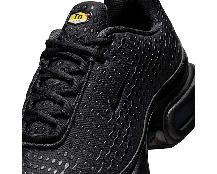 Nike Air Max Plus VII "Black" - vista laterale