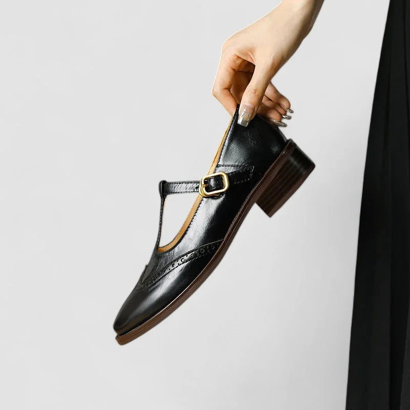 Scarpe Mary Jane in pelle con cinturino a T e fibbia