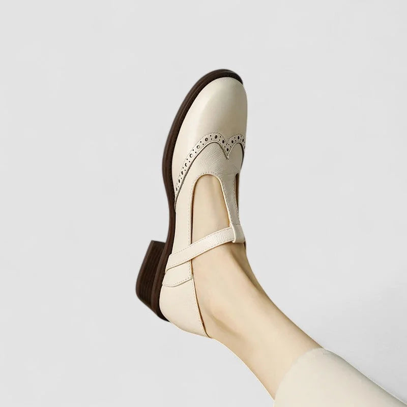 Scarpe Mary Jane in pelle con cinturino a T e fibbia