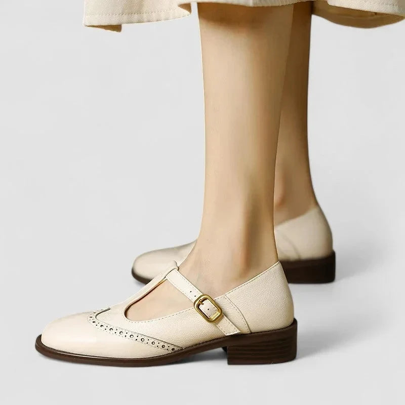 Scarpe Mary Jane in pelle con cinturino a T e fibbia