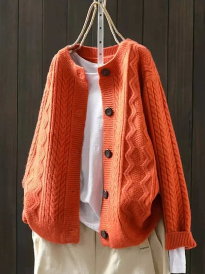 Cardigan oversize a trecce con bottoni