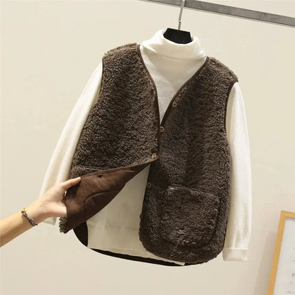 Gilet sherpa con scollo a V e bottoni