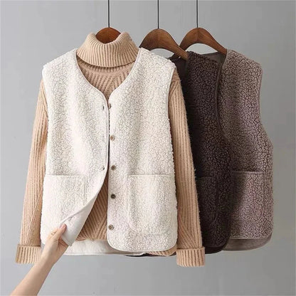 Gilet sherpa con scollo a V e bottoni