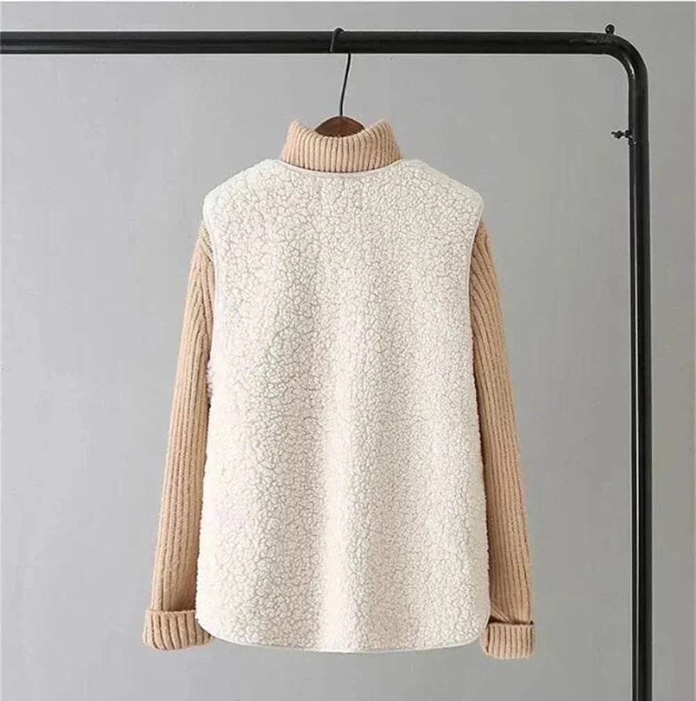 Gilet sherpa con scollo a V e bottoni