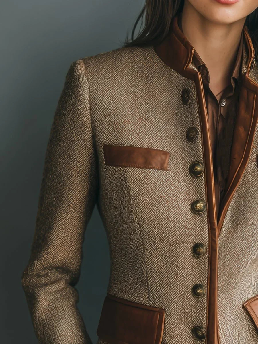Giacca in tweed spigato con dettagli effetto pelle – marrone