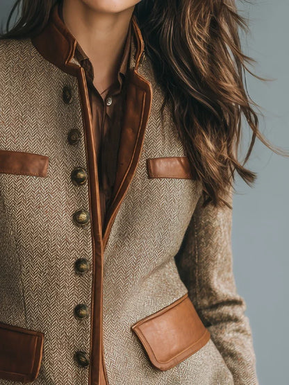 Giacca in tweed spigato con dettagli effetto pelle – marrone