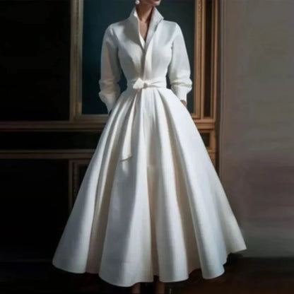 Abito midi bianco con colletto, scollo a V, linea ad A e cintura